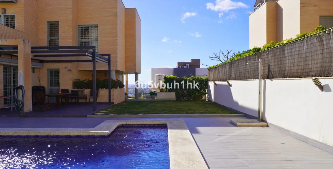 Venta de adosado en Malaga - Este 1