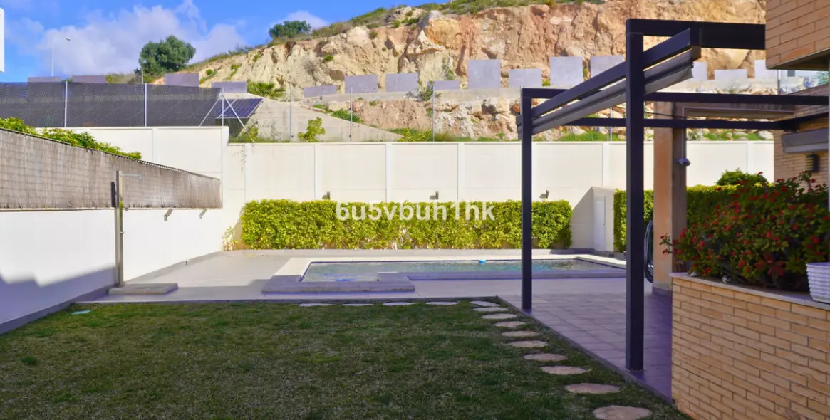 Venta de adosado en Malaga - Este 18