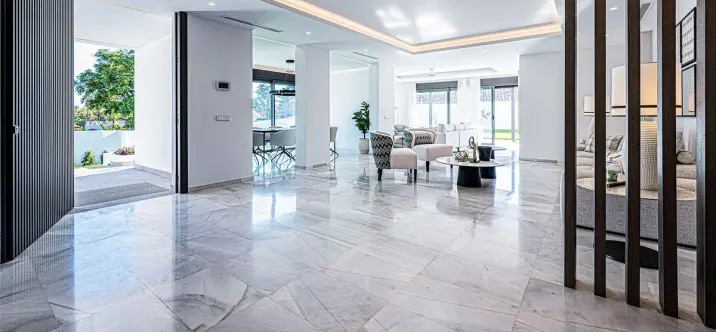 Venta de villa independiente en Marbella 2