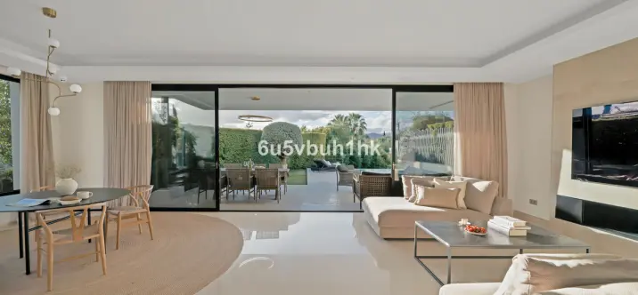 Venta de villa independiente en Golden Mile 0