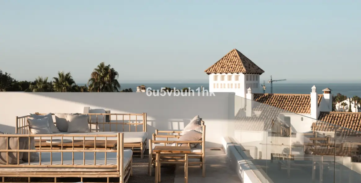 Venta de villa independiente en Golden Mile 13