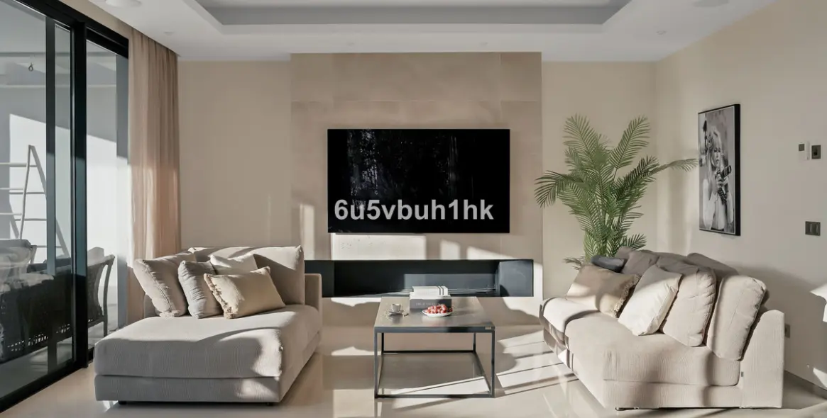 Sale of detached villa in Golden Mile 38