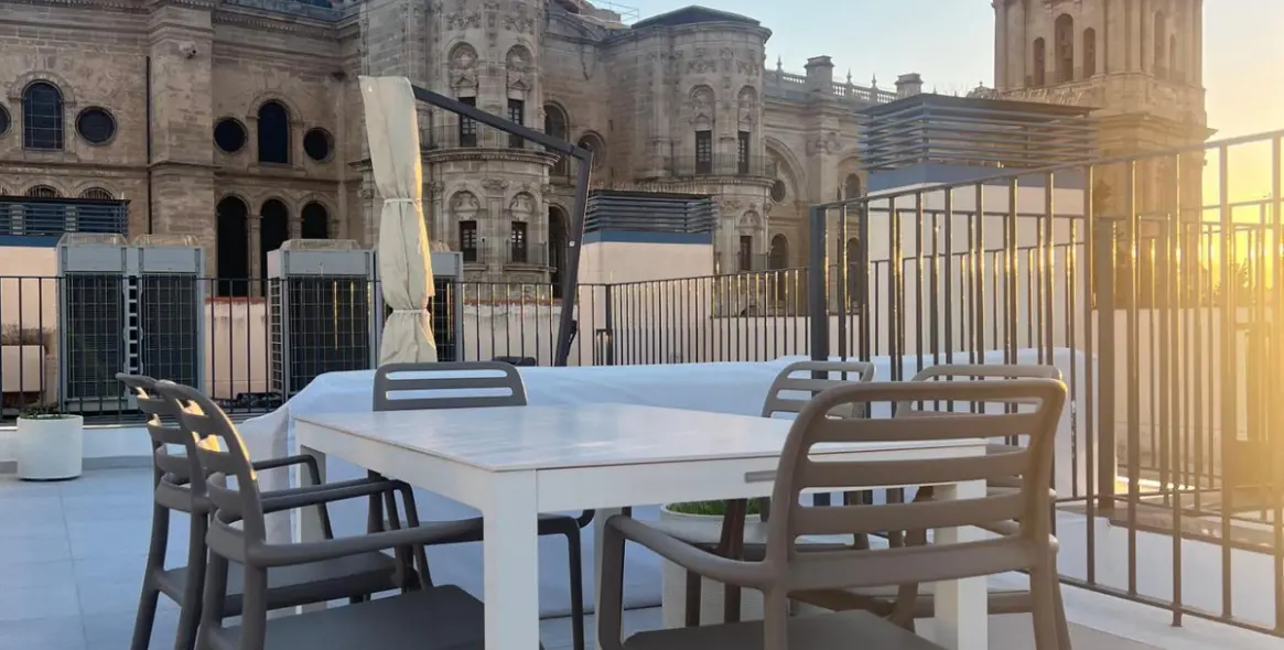 Alquiler a largo plazo de ático en Centro Histórico 2