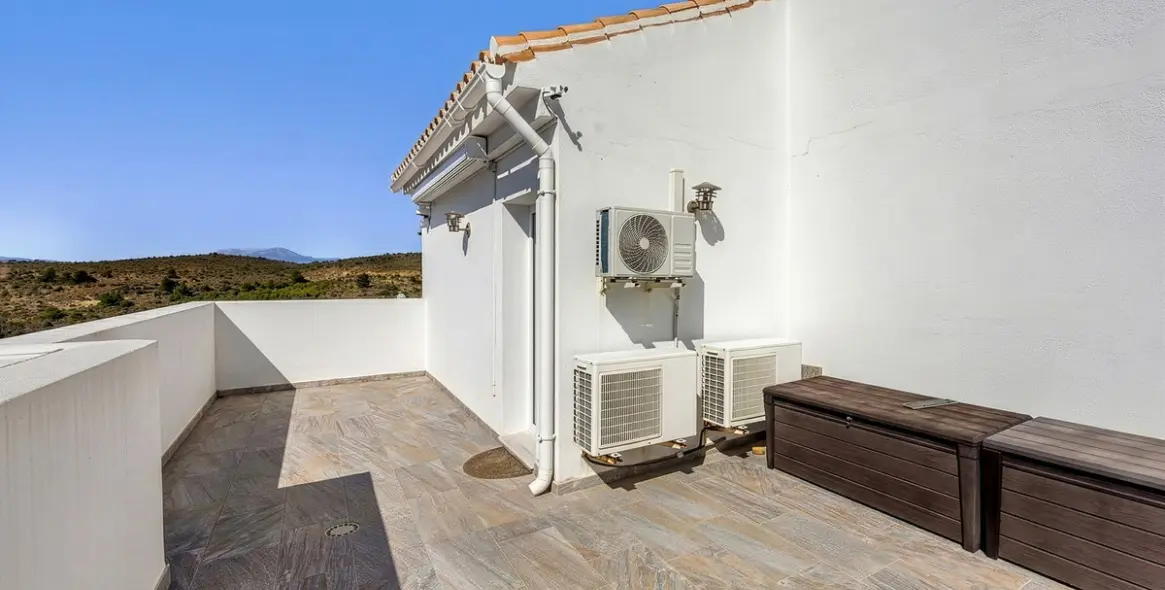 Продажа таунхауса в Alhaurin Golf 23