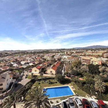 Sale of middle floor apartment in Los Pacos