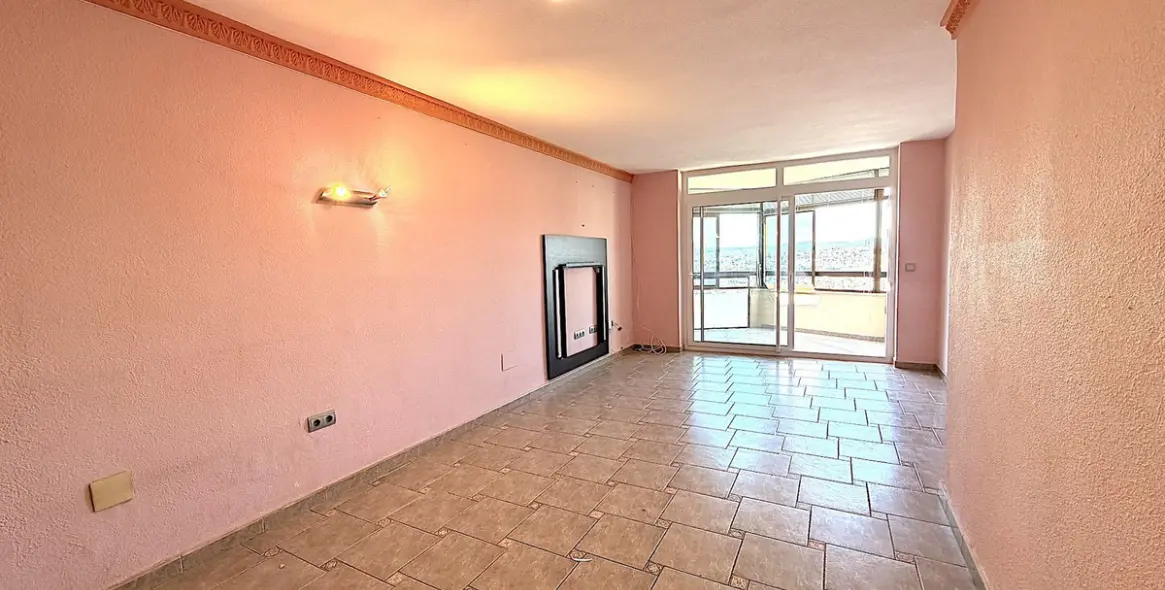 Sale of middle floor apartment in Los Pacos 6