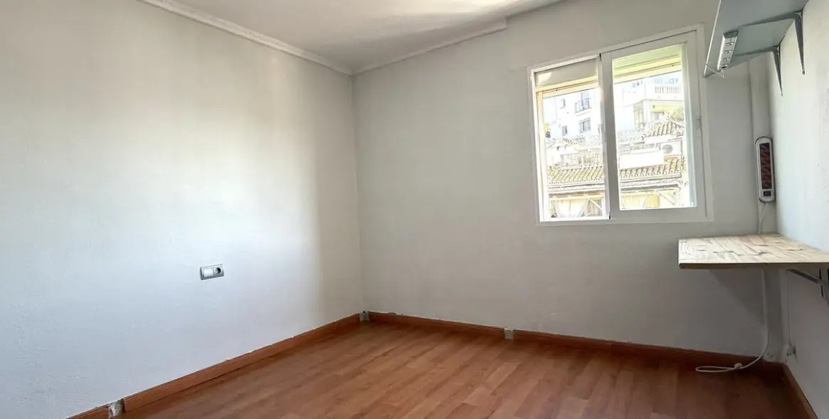 Sale of middle floor apartment in Los Pacos 9