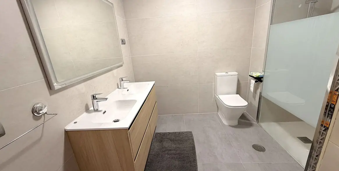 Sale of middle floor apartment in Los Pacos 13