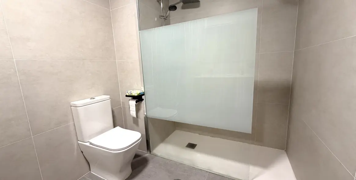 Sale of middle floor apartment in Los Pacos 14