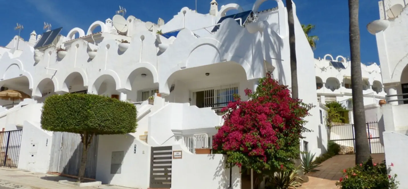 Sale of townhouse in Reserva de Marbella 0