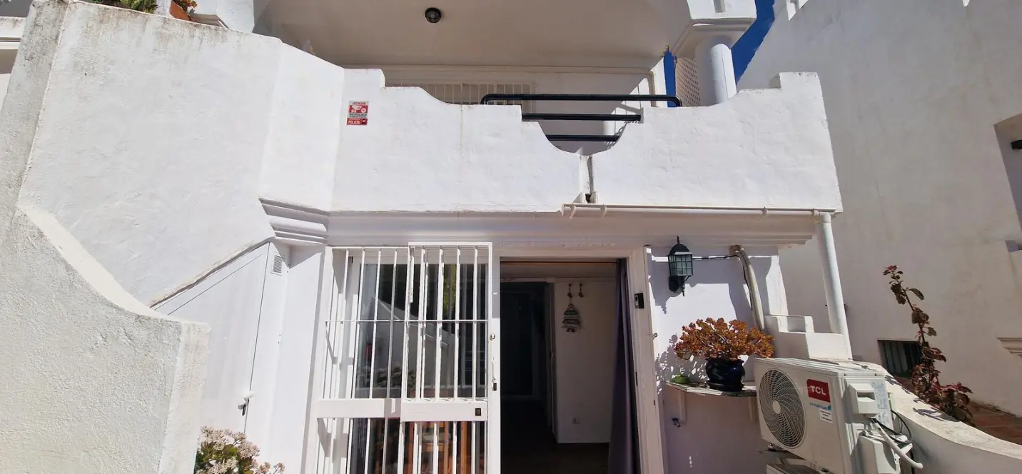 Sale of townhouse in Reserva de Marbella 3