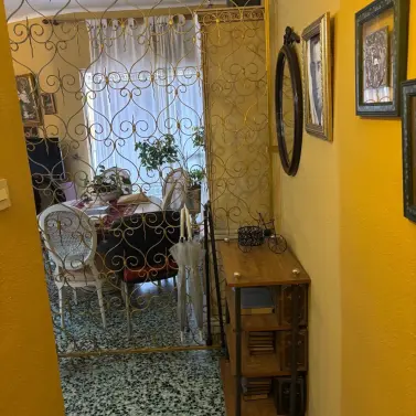 Sale of middle floor apartment in Málaga