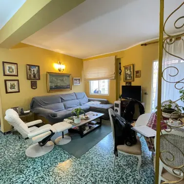 Sale of middle floor apartment in Málaga
