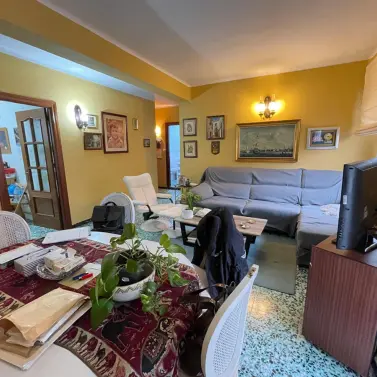 Sale of middle floor apartment in Málaga