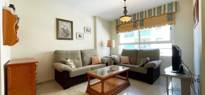 Sale of middle floor apartment in Nerja 0