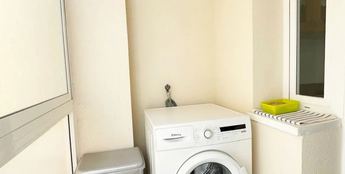 Sale of middle floor apartment in Nerja 21