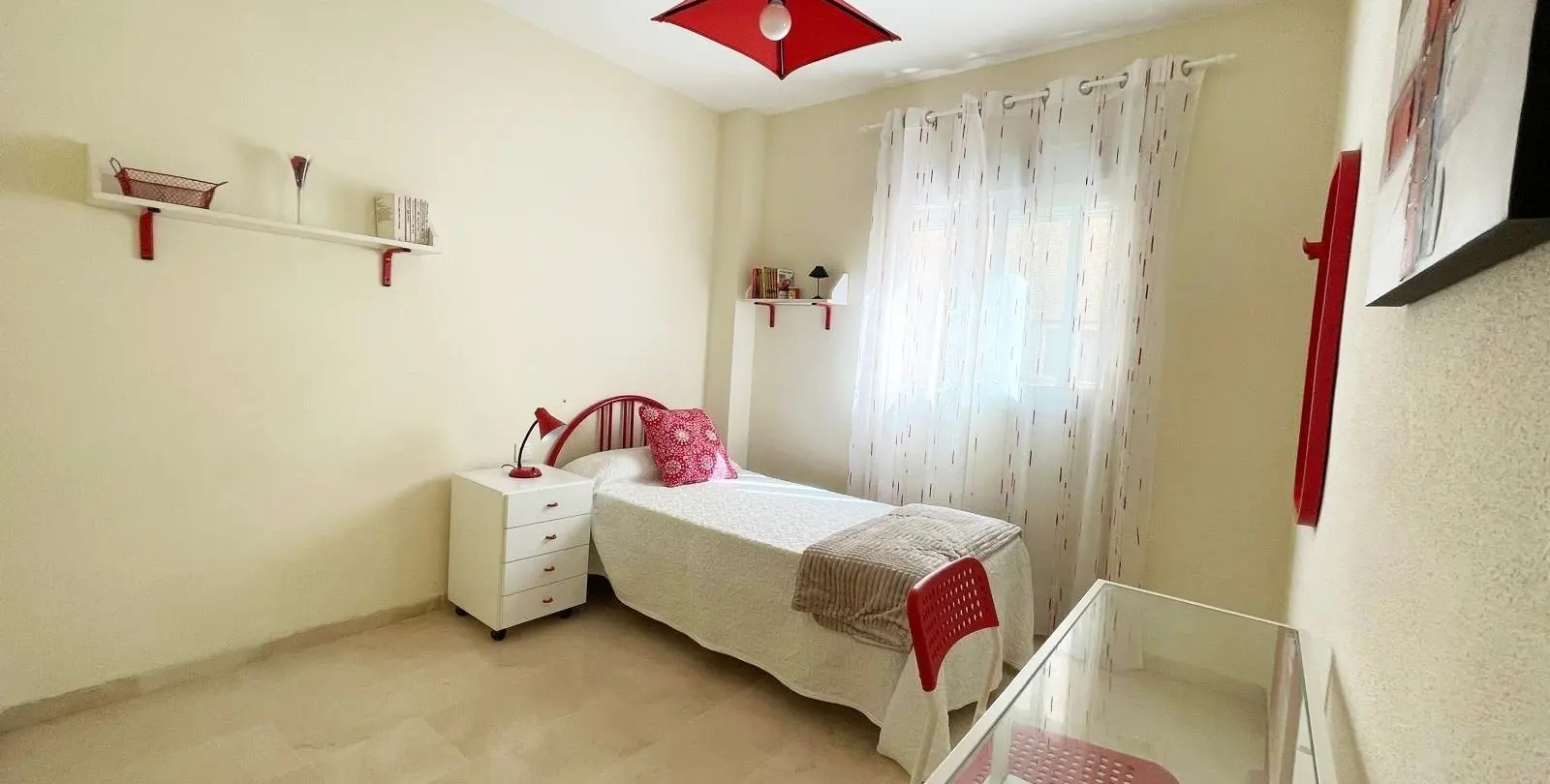 Продажа апартаментов на среднем этаже в Nerja 5