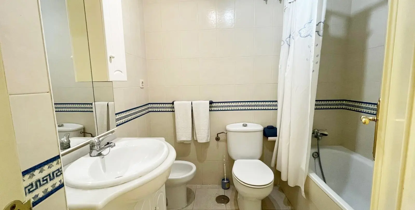 Продажа апартаментов на среднем этаже в Nerja 9