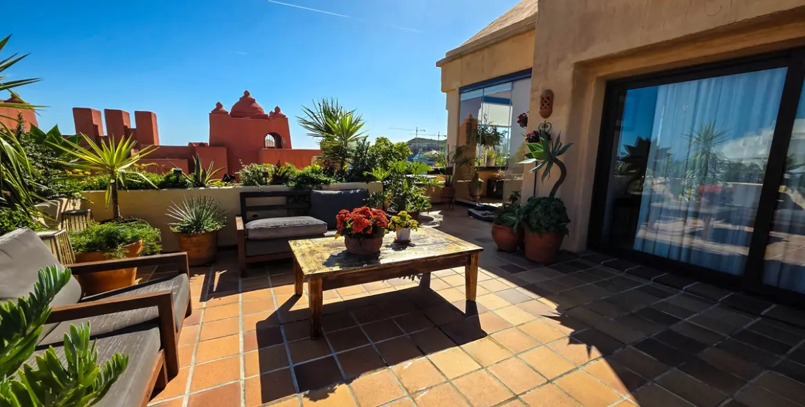 Продажа пентхауса в La Duquesa 11