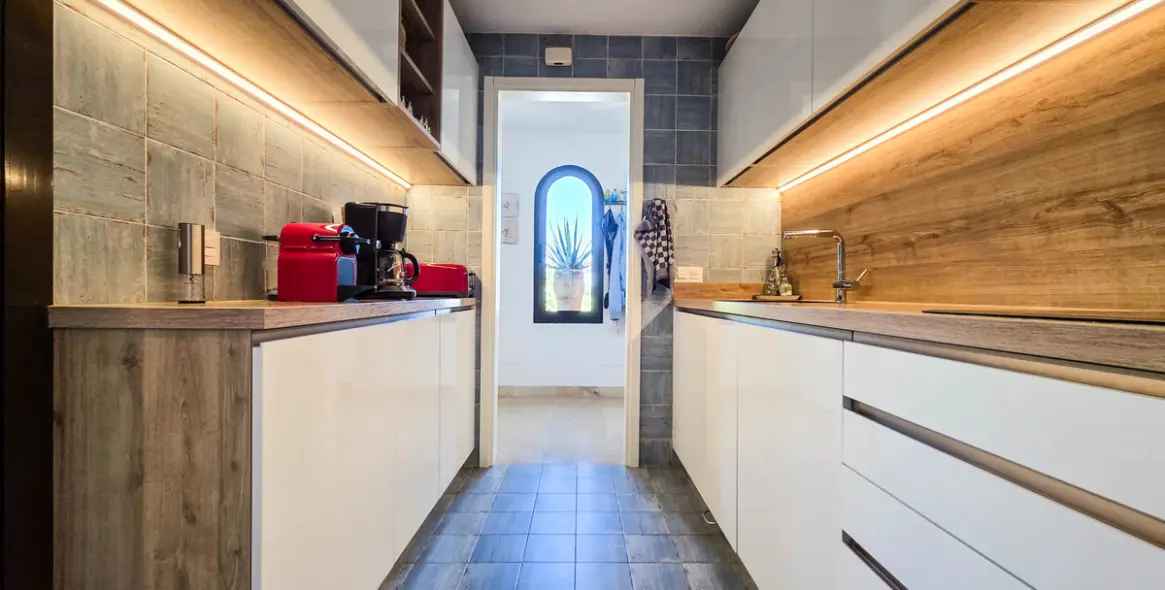 Продажа пентхауса в La Duquesa 33