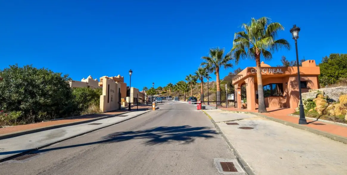 Продажа пентхауса в La Duquesa 36