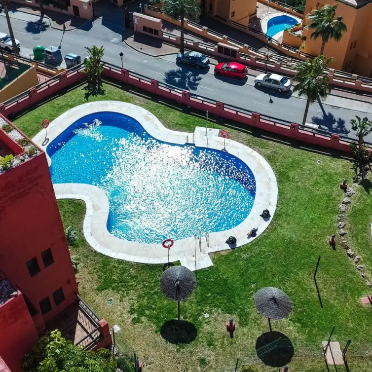 Sale of penthouse in La Duquesa