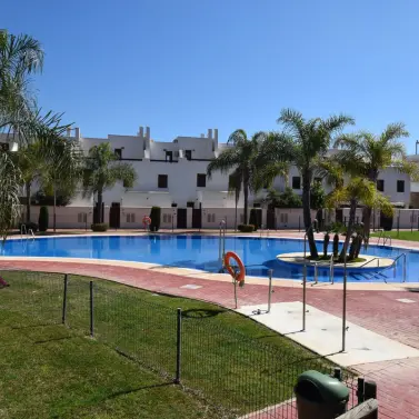 Venta de apartamento en planta media en La Cala de Mijas