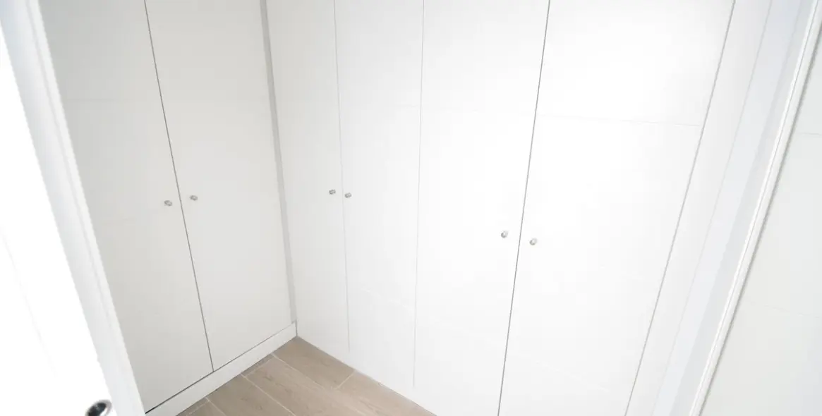 Venta de apartamento en planta media en La Cala de Mijas 19