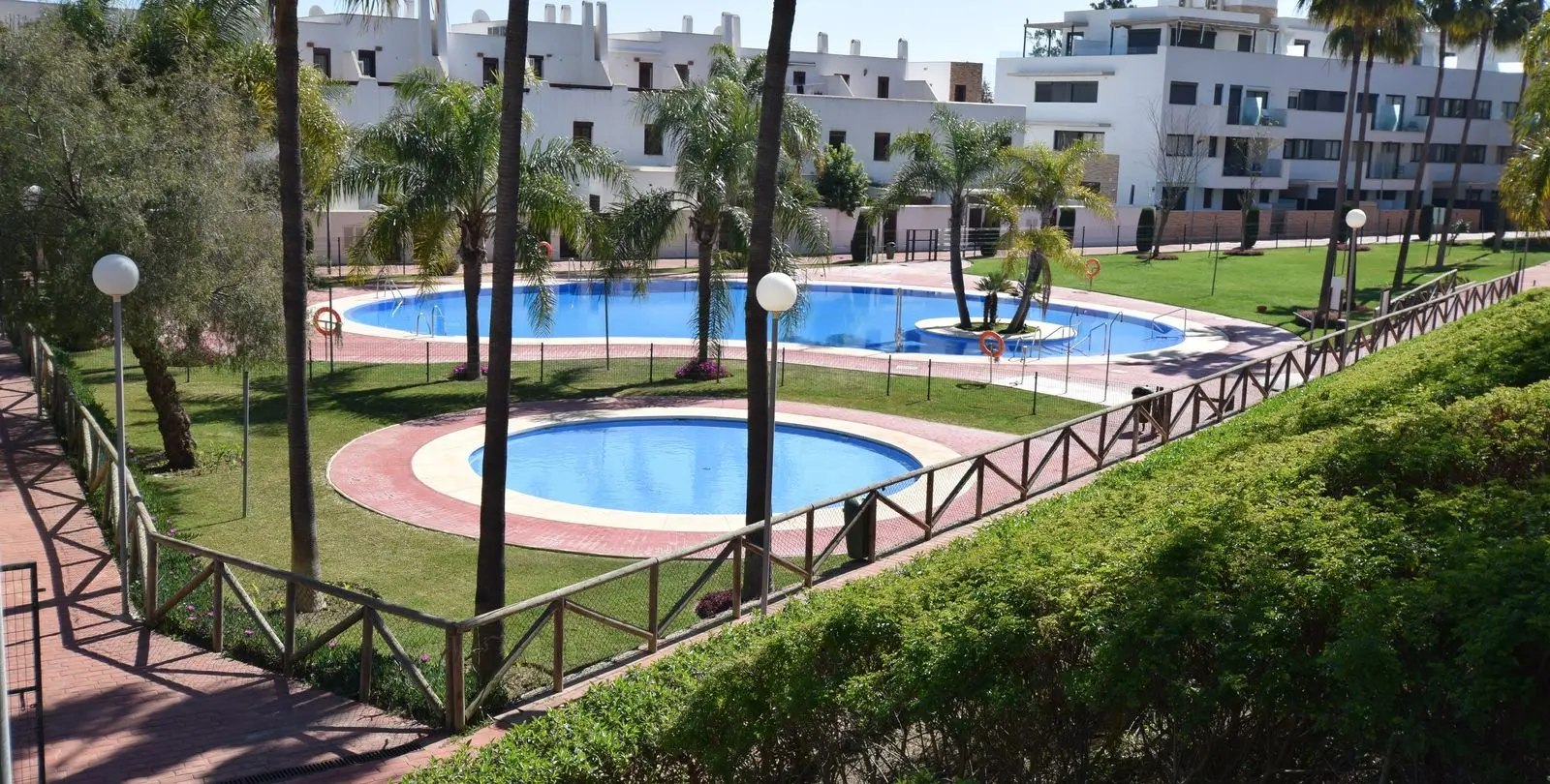 Продажа апартаментов на среднем этаже в La Cala de Mijas 27