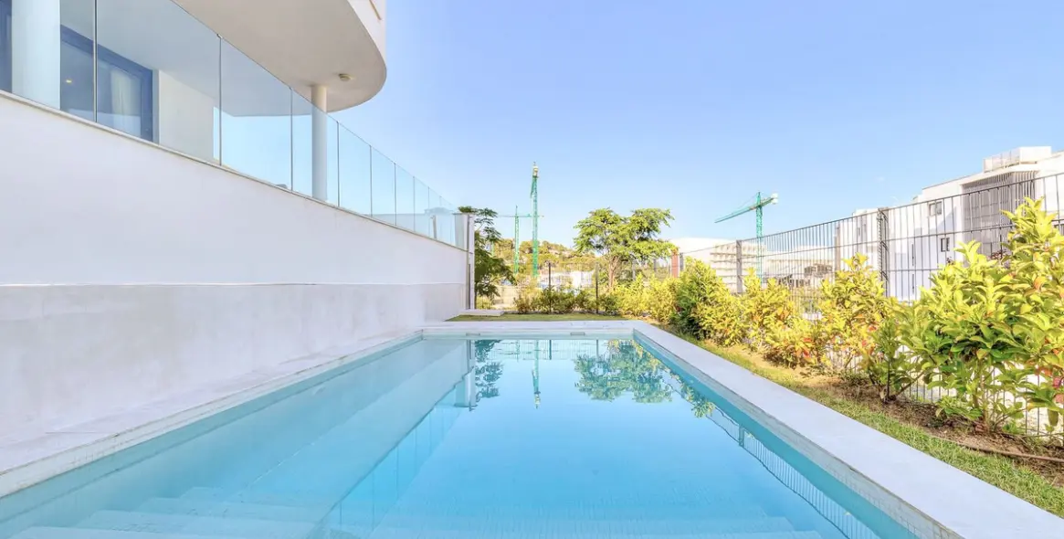 Venta de apartamento en planta baja en Fuengirola 2