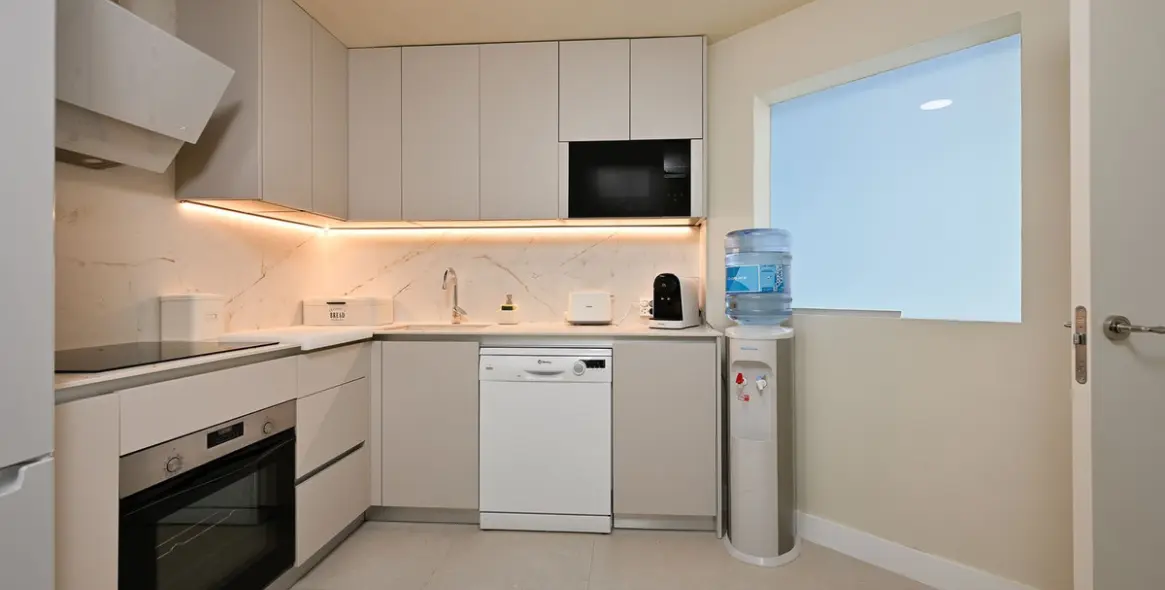 Venta de apartamento en planta baja en Elviria 4