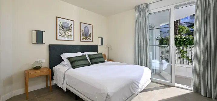 Venta de apartamento en planta baja en Elviria 4