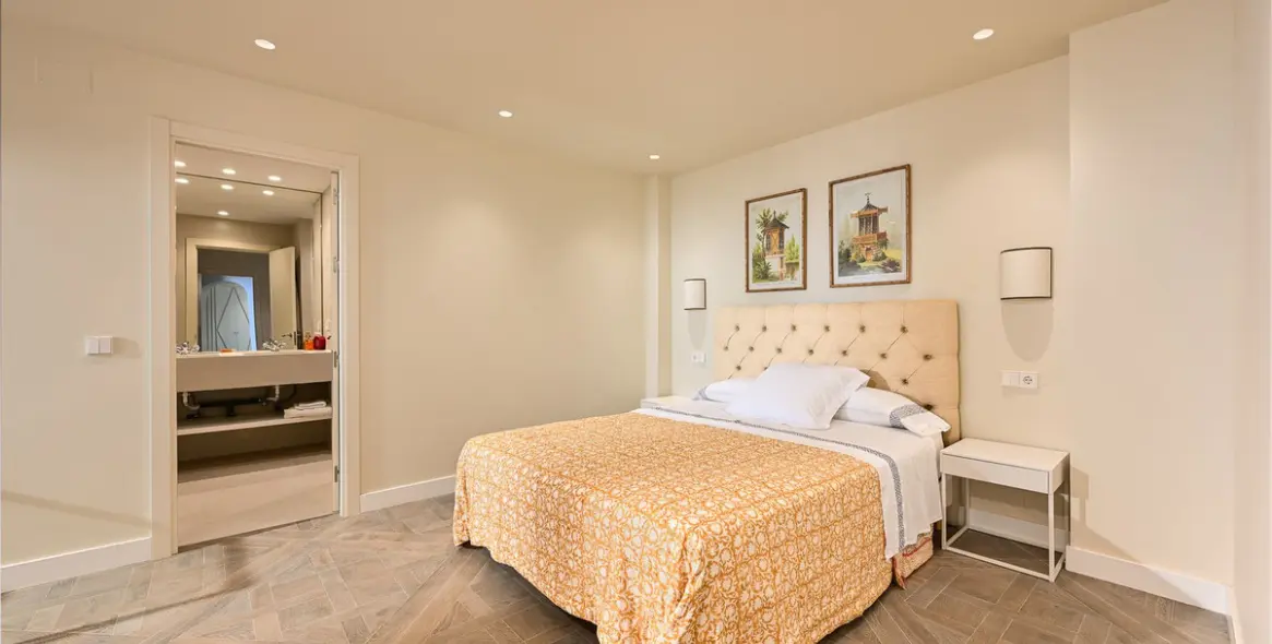 Venta de apartamento en planta baja en Elviria 15