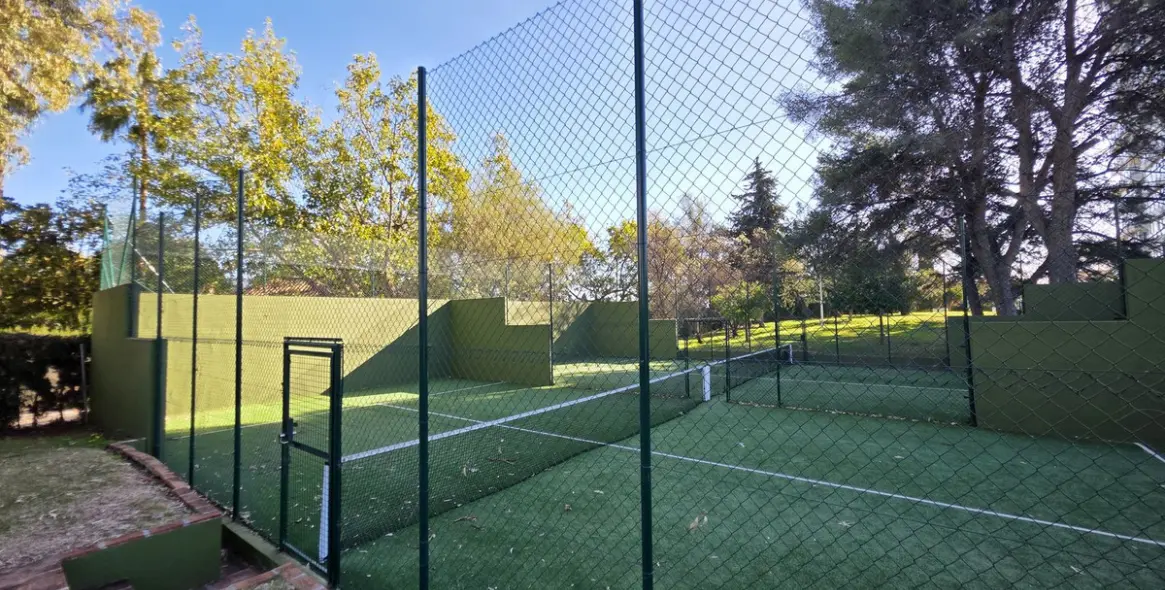 Venta de apartamento en planta media en Marbella 8