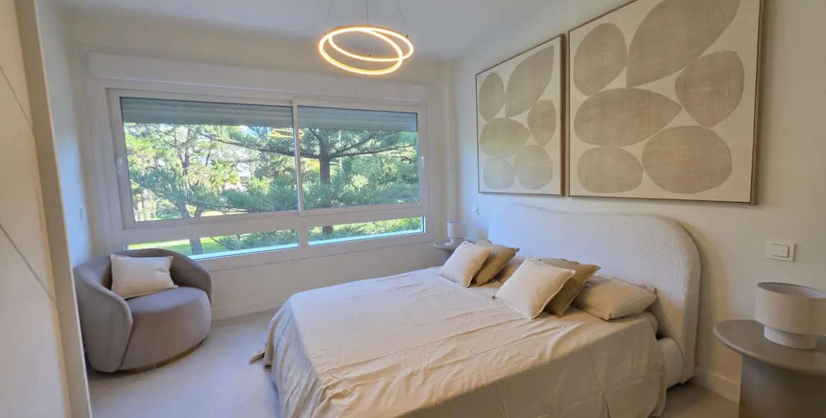 Venta de apartamento en planta media en Marbella 12