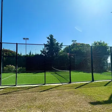 Venta de villa independiente en Nueva Andalucía