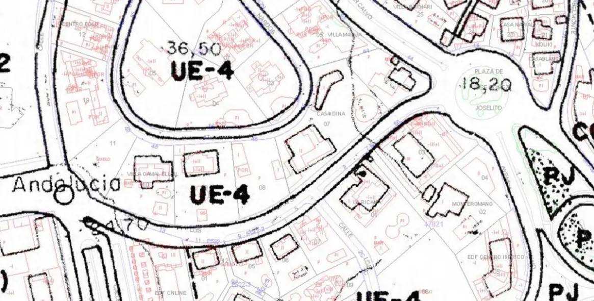 Продажа  отдельно стоящей виллы в Nueva Andalucía 53
