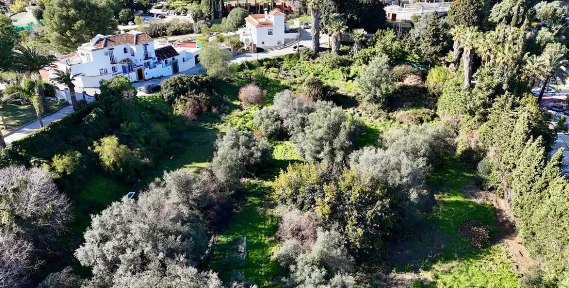 Venta de parcela residencial en Mijas 2