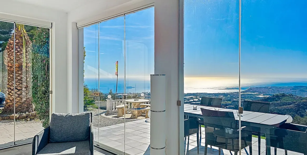 Venta de villa independiente en Arenas 8