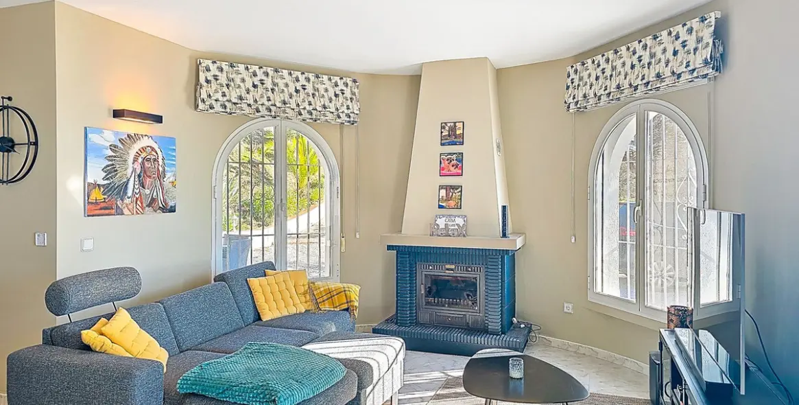 Venta de villa independiente en Arenas 11