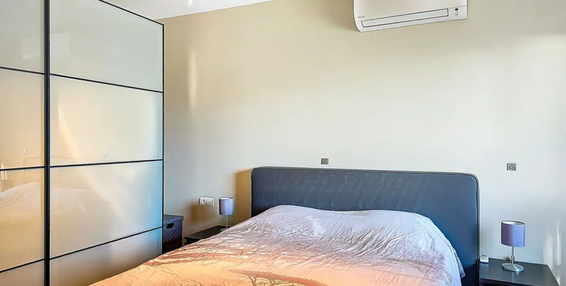 Venta de villa independiente en Arenas 17