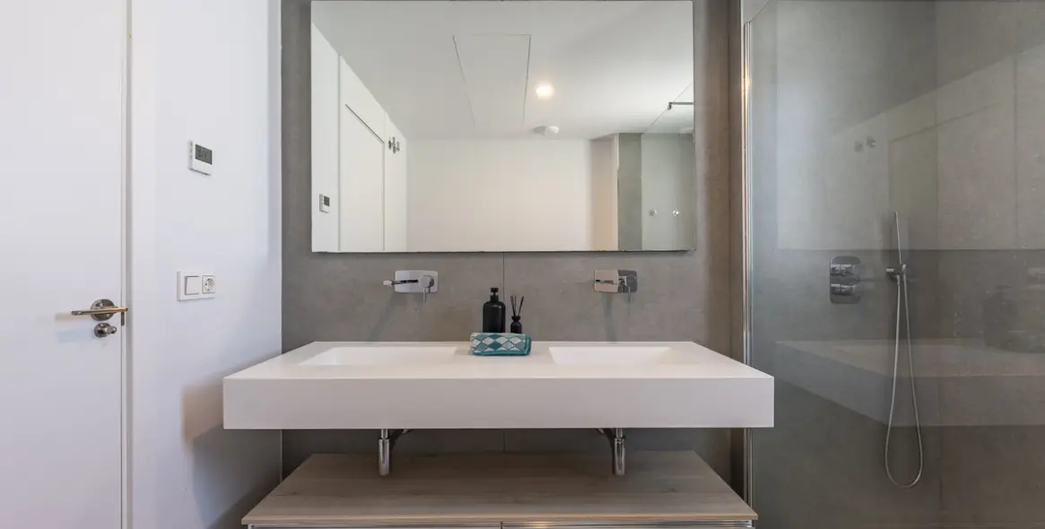 Продажа двухуровневых апартаментов в Artola 21