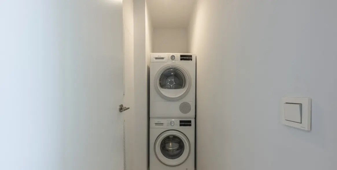 Продажа двухуровневых апартаментов в Artola 31