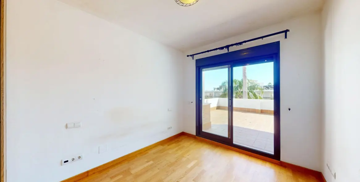 Sale of ground floor apartment in Mijas Golf 10