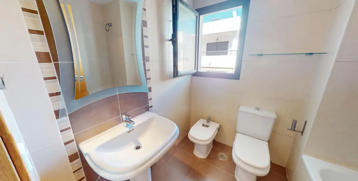 Sale of ground floor apartment in Mijas Golf 13