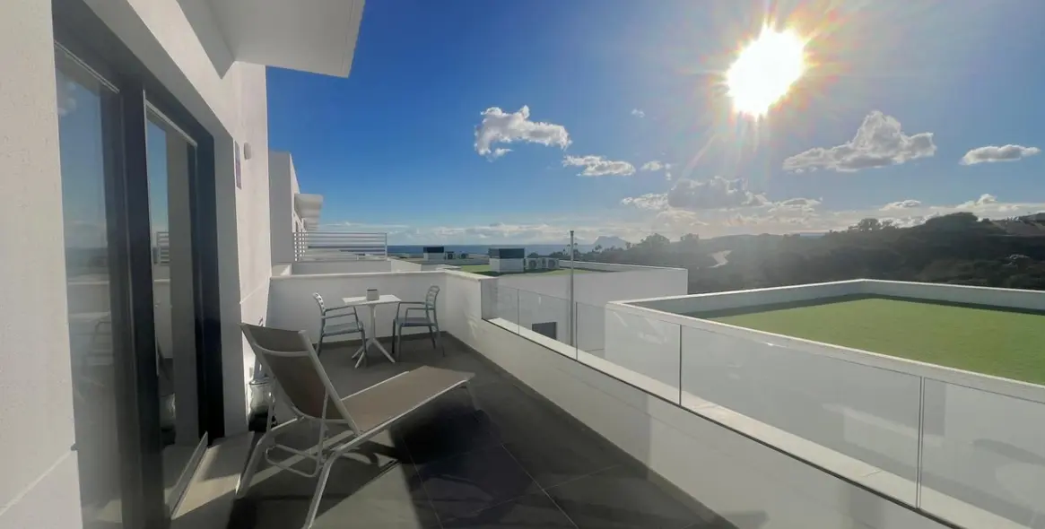 Sale of penthouse in Manilva 7