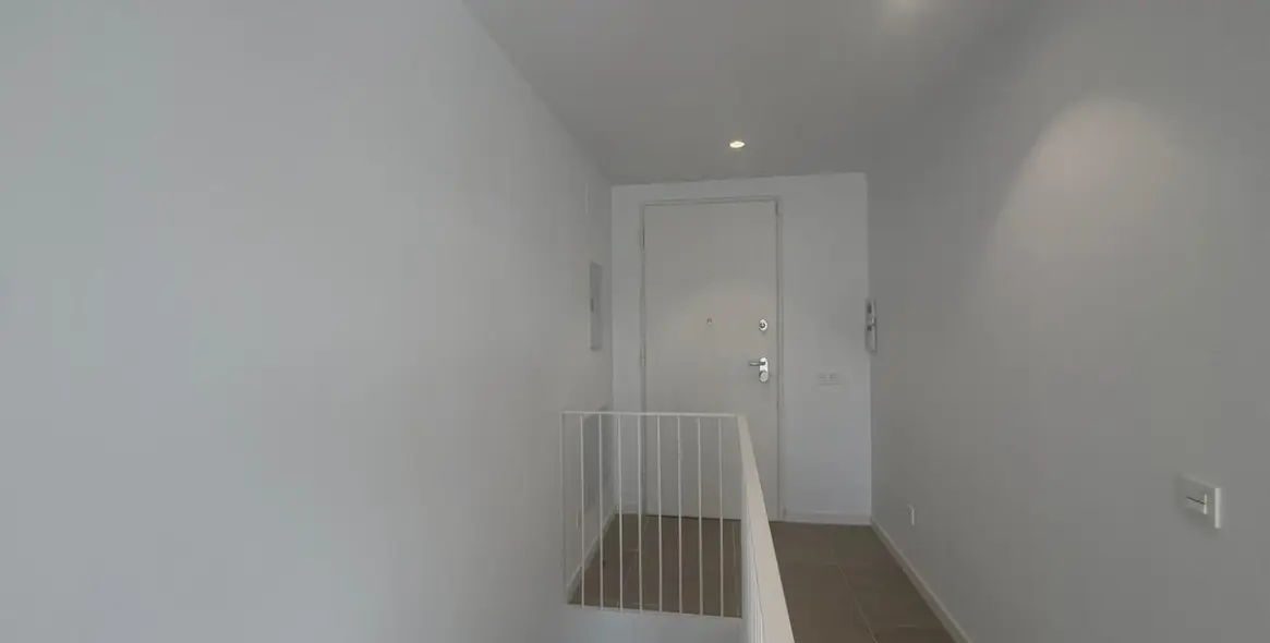 Sale of penthouse in Manilva 19