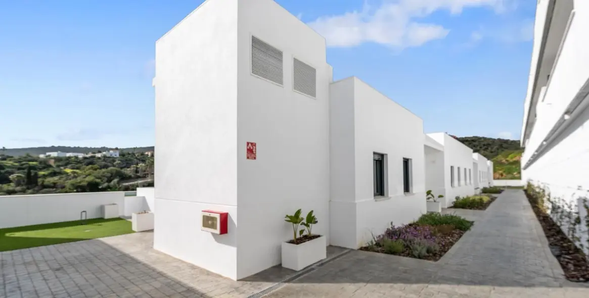 Sale of penthouse in Manilva 25