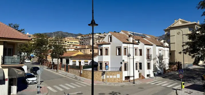 Продажа апартаментов на среднем этаже в Los Pacos 2