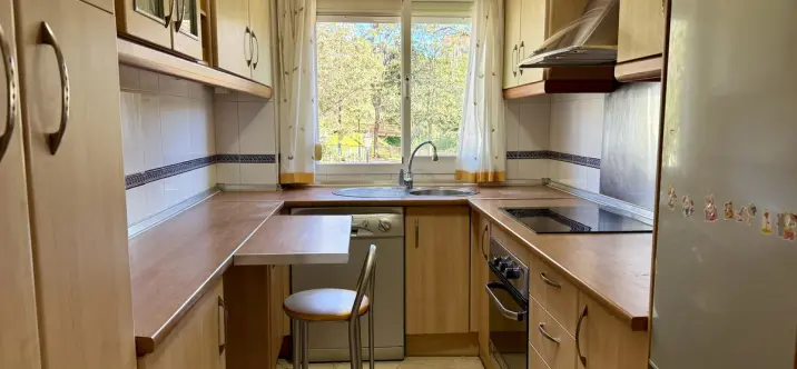 Продажа апартаментов на среднем этаже в Los Pacos 4